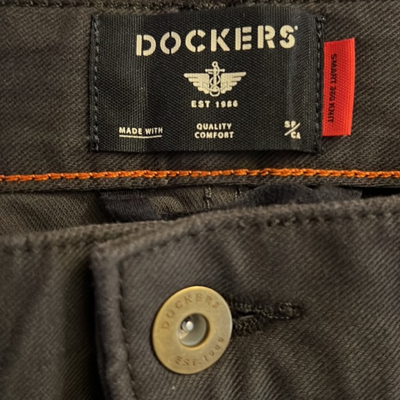 New Dockers Comfort Knit Straight Leg Mens Jeans - Picture 3 of 6